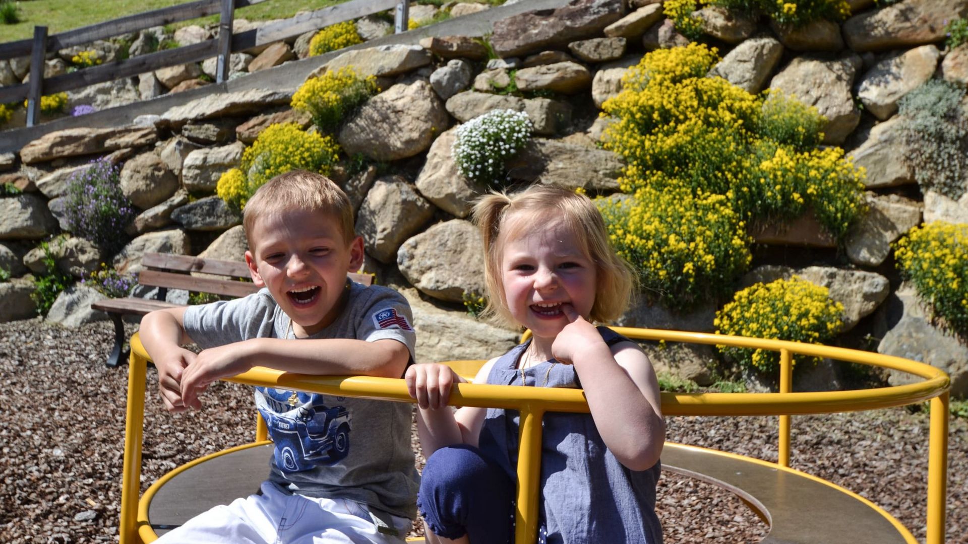 Children's playground Residence Lechner Family holiday Carousel