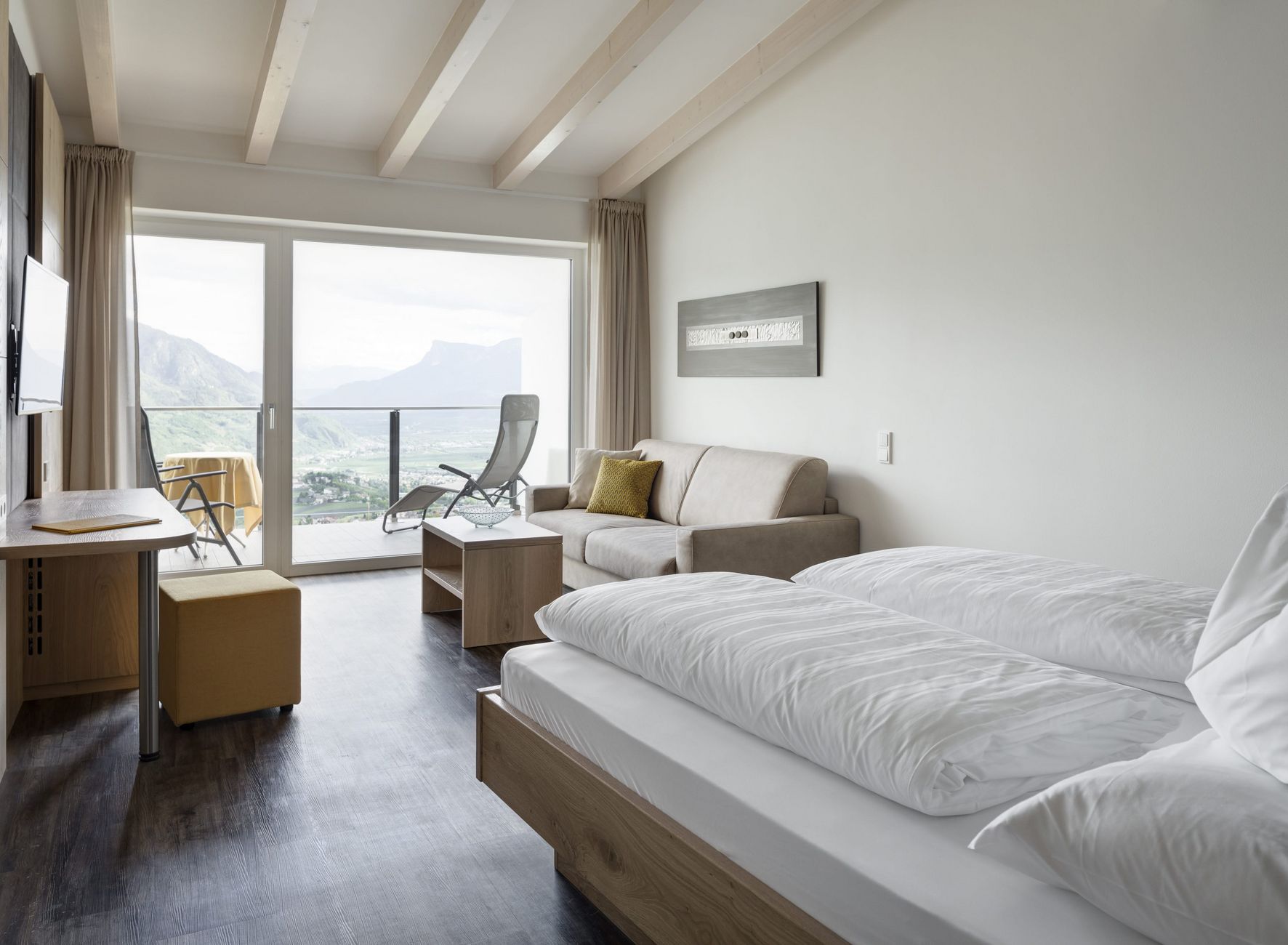 Moderne Wohlfühlzimmer Hotel Lechner Urlaub Dorf Tirol