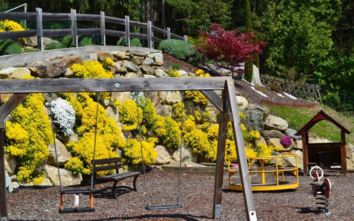 Children's playground Residence Lechner Dorf Tirol