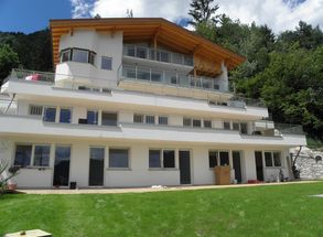 Residence Lechner Dorf Tirol bei Meran Bau Ferienwohnungen