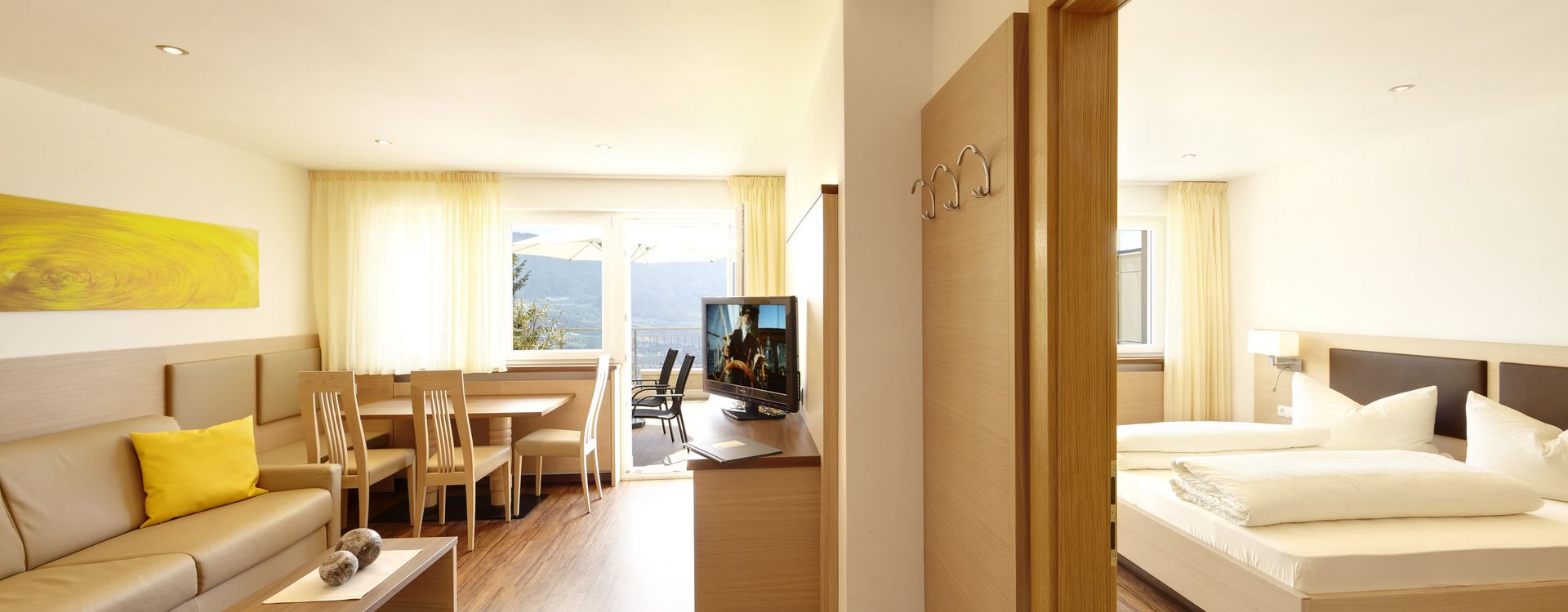 Living in the family-friendly vacation apartments in the Residence Lechner Residence Dorf Tirol Lechner Living Apartments Family Vacation